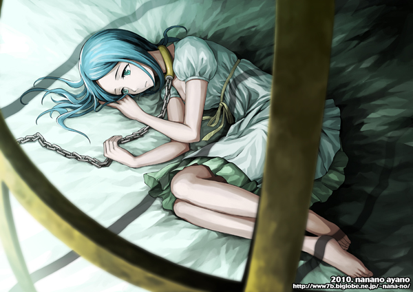 bad_feet, blue_hair, chain, chains, dress, green_eyes, kita_no_miko, long_hair, lying, nanano_ayano, sakana_(star_driver), solo, star_driver