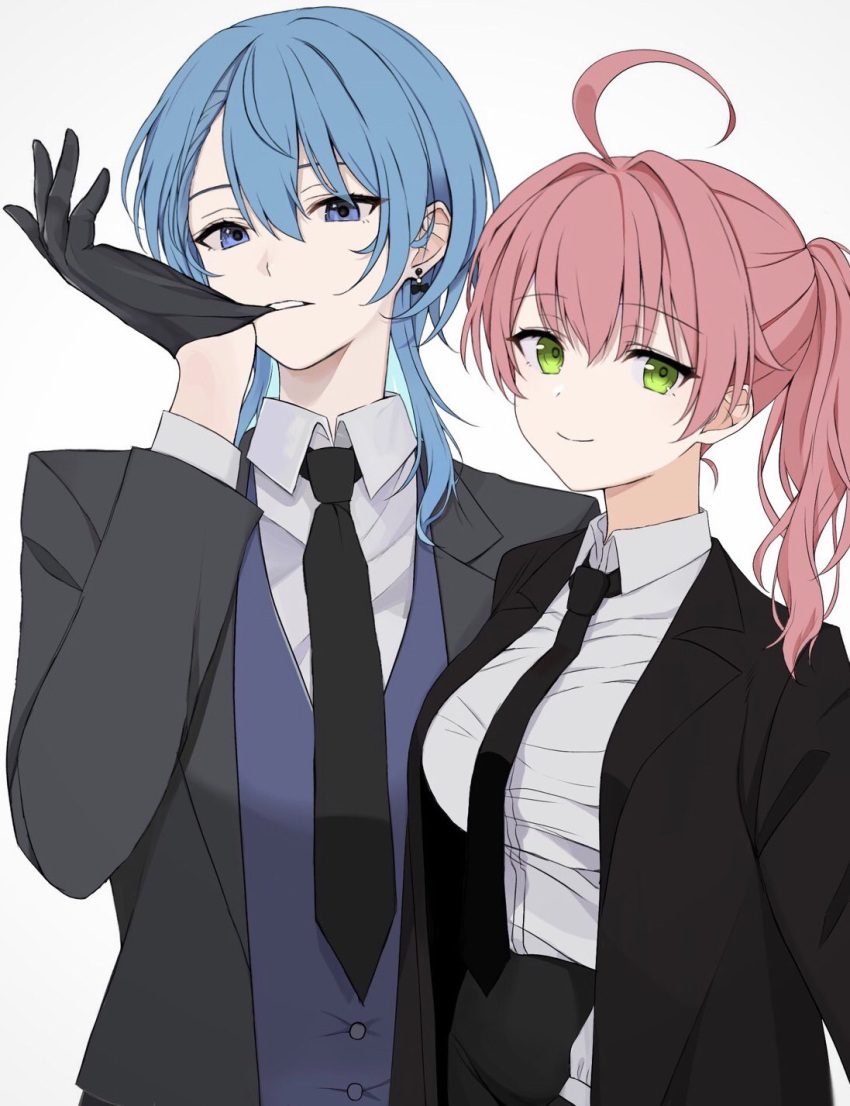 2girls, ahoge, biting, biting_glove, black_gloves, black_necktie, black_suit, blue_eyes