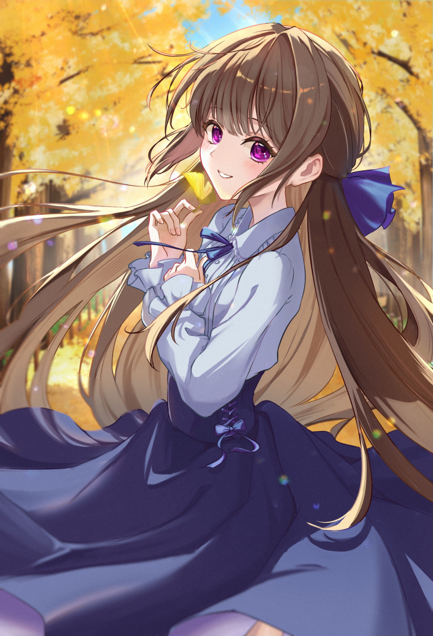 1girl, blonde_hair, blue_ribbon, blue_skirt, blurry, blurry_background, blush, breasts, brown_hair, colored_inner_hair, ginkgo_tree, half_updo, high-waist_skirt, highres, holding, long_hair, long_sleeves, looking_at_viewer, multicolored_hair, omo_omochi_zzz, one_side_up, original, ribbon, shirt, skirt, small_breasts, smile, solo, violet_eyes, white_shirt