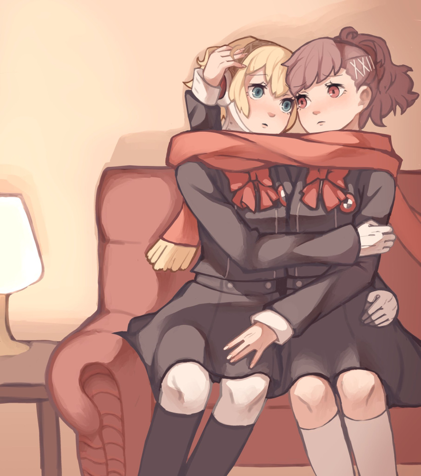 2girls, aegis_(persona), black_shirt, black_skirt, black_socks, blonde_hair, blue_eyes, blush