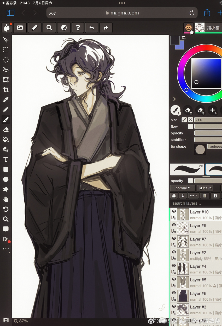1boy, alternate_costume, art_program_in_frame, black_hair, black_hakama, black_haori, black_kimono, chinese_commentary, closed_mouth, commentary_request, crossed_arms, grey_eyes, hakama, hakama_skirt, haori, highres, japanese_clothes, kimono, long_sleeves, magma_(medium), magma_(software), male_focus, medium_hair, open_clothes, saibou_shinkyoku, skirt, solo, sputniklover-1, utsugi_noriyuki, weibo_watermark, wide_sleeves