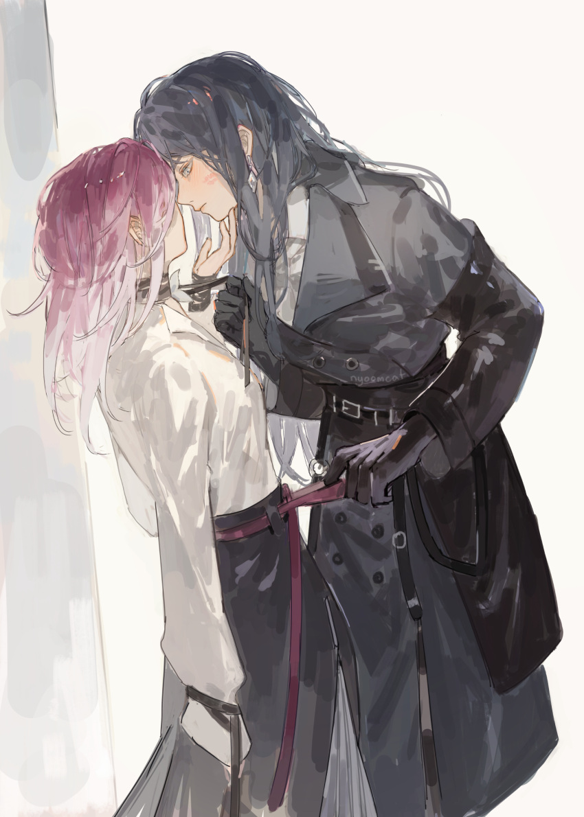 2girls, belt_pull, black_coat, black_gloves, black_hair, black_skirt, closed_mouth, coat