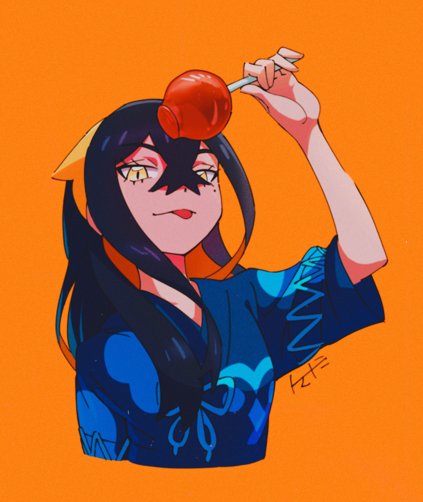 1girl, arm_up, black_hair, blue_shirt, candy_apple, carmine_(pokemon), closed_mouth, commentary_request, crossed_bangs, eyelashes, food, hair_between_eyes, highres, holding, long_hair, looking_at_viewer, mole, mole_under_eye, orange_background, pokemon, pokemon_sv, shirt, short_sleeves, smile, solo, tomatomi, tongue, tongue_out, upper_body, yellow_eyes
