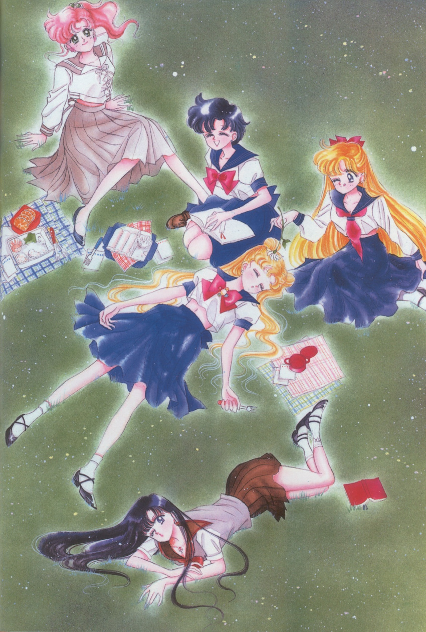 5girls, aino_minako, ankle_socks, bishoujo_senshi_sailor_moon, food, friends, grass, happy