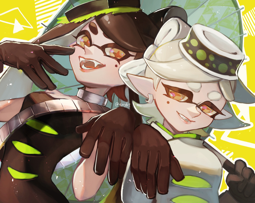 2girls, :d, artist_name, black_dress, black_gloves, black_hair, bow-shaped_hair, callie_(splatoon)