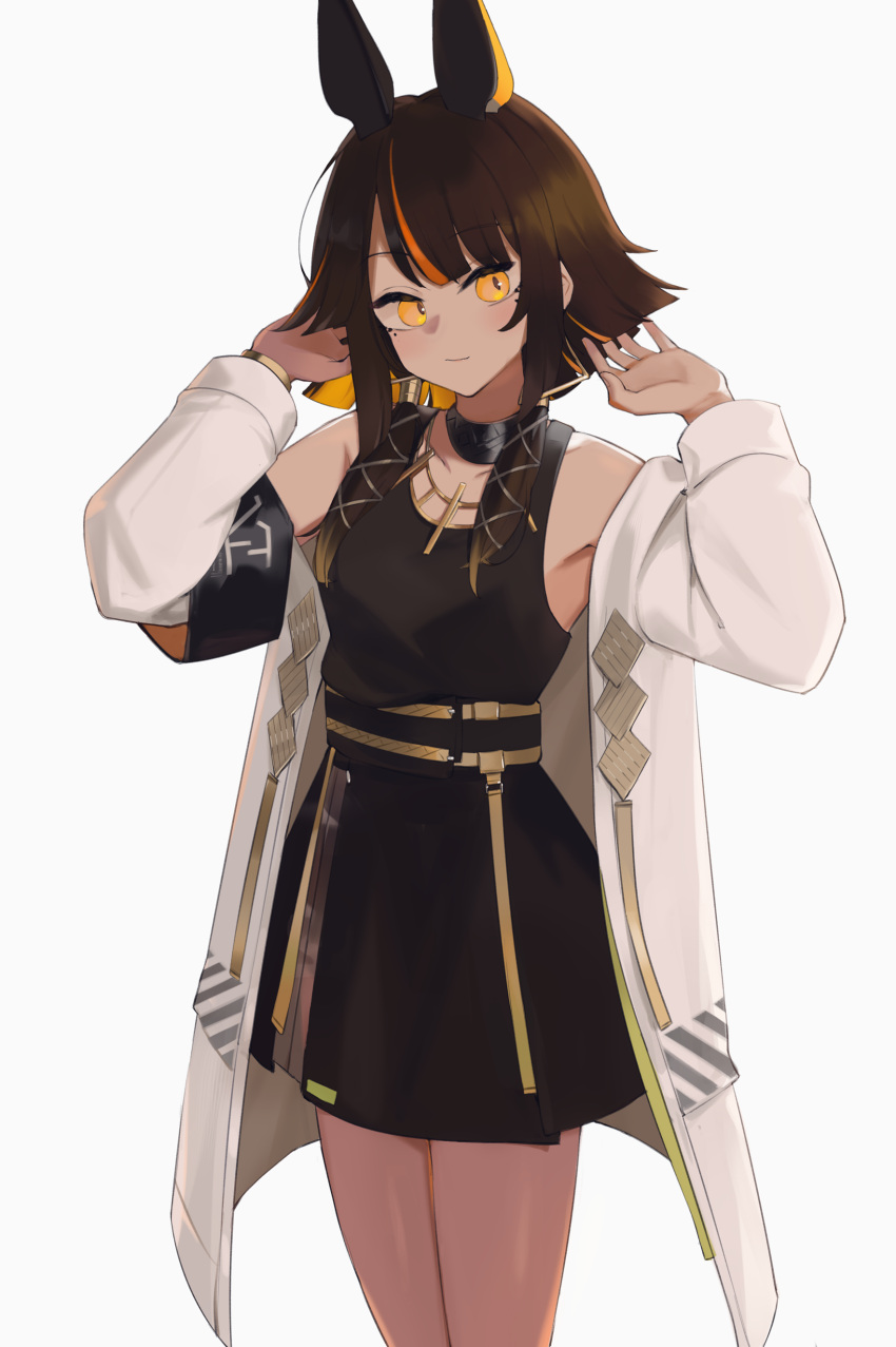 1girl, absurdres, black_shirt, black_skirt, brown_hair, colored_inner_hair, cowboy_shot, girls'_frontline_neural_cloud, highres, hinami047, imhotep_(neural_cloud), jacket, medium_hair, multicolored_hair, shirt, simple_background, skirt, solo, strapless, strapless_shirt, streaked_hair, white_background, white_jacket, yellow_eyes