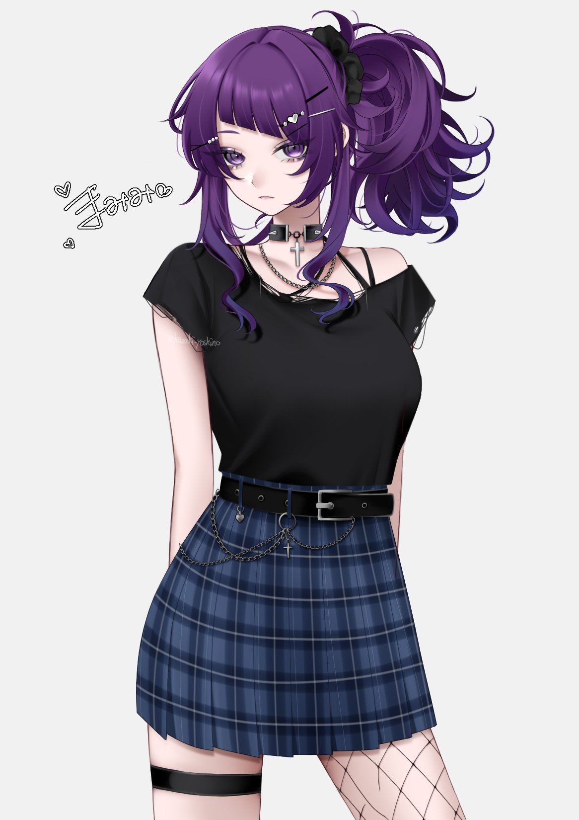 1girl, bare_shoulders, belt, breasts, choker, diagonal_bangs, fishnet_pantyhose, fishnets, grey_background, hair_ornament, hairclip, hazaki_yoshino, highres, idolmaster, idolmaster_shiny_colors, looking_at_viewer, medium_breasts, pantyhose, purple_hair, purple_lips, simple_background, skirt, solo, tanaka_mamimi, thigh_strap, violet_eyes