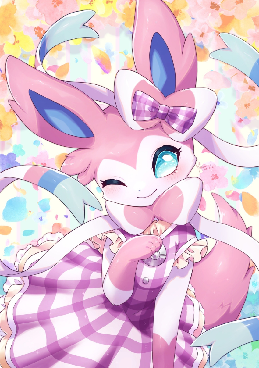aije, animal_focus, blue_eyes, blush, bow, closed_mouth, dress, highres