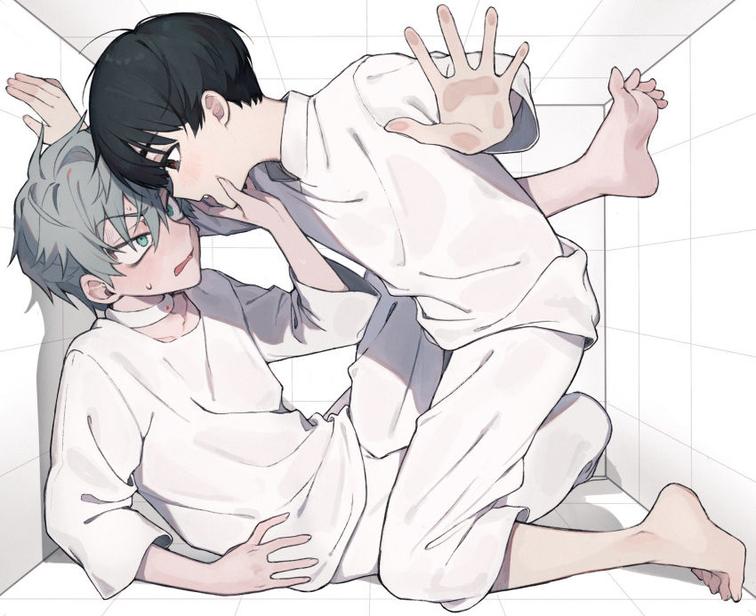 2boys, 4tsuba_kuma, aged_down, alien_stage, barefoot, black_eyes, black_hair, choker