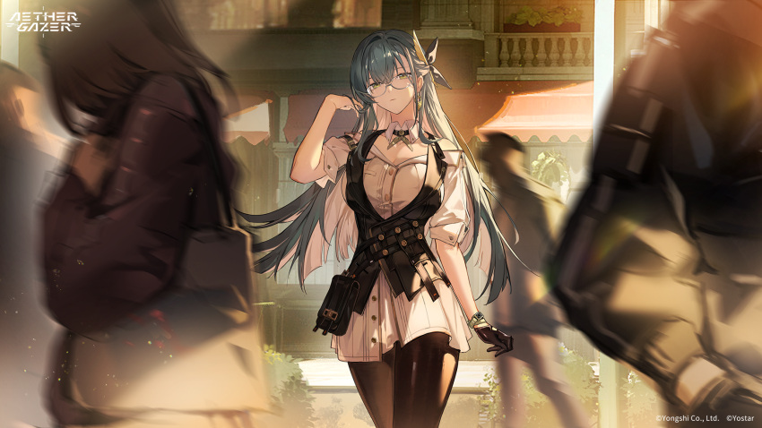 aether_gazer, bag, black_bag, black_gloves, black_jacket, black_pants, closed_mouth, glasses