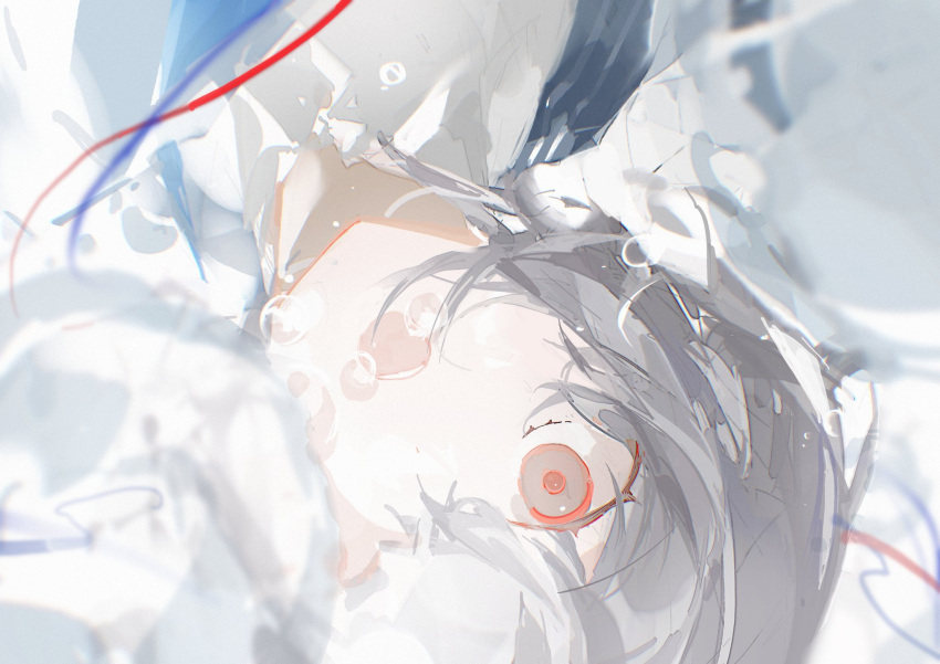 1girl, bang_dream!, bang_dream!_it's_mygo!!!!!, blurry, commentary, depth_of_field, grey_hair, hashtag-only_commentary