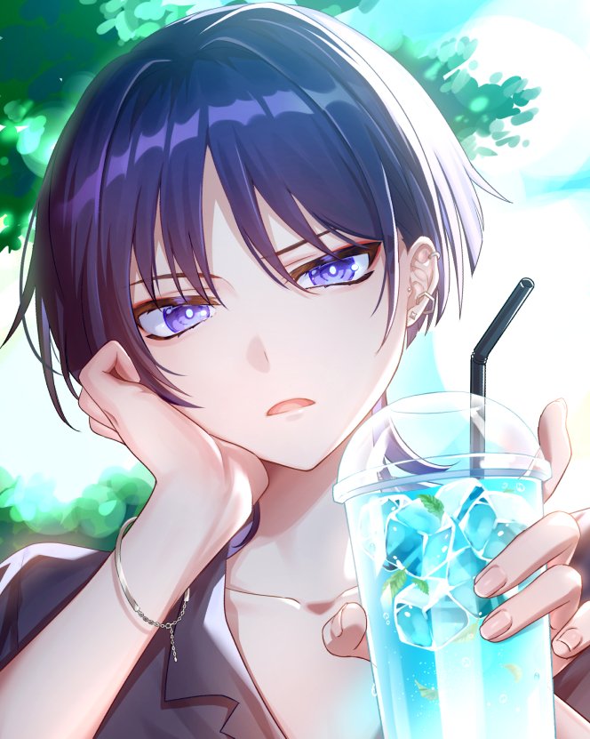 1boy, alternate_costume, bishounen, black_shirt, black_sleeves, blunt_ends, bright_pupils, chain