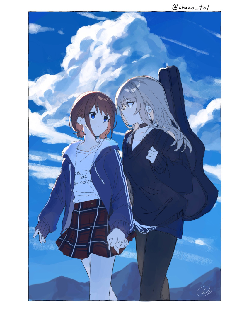 2girls, black_choker, black_pantyhose, black_sweater, blue_eyes, blue_jacket, blue_shorts, border