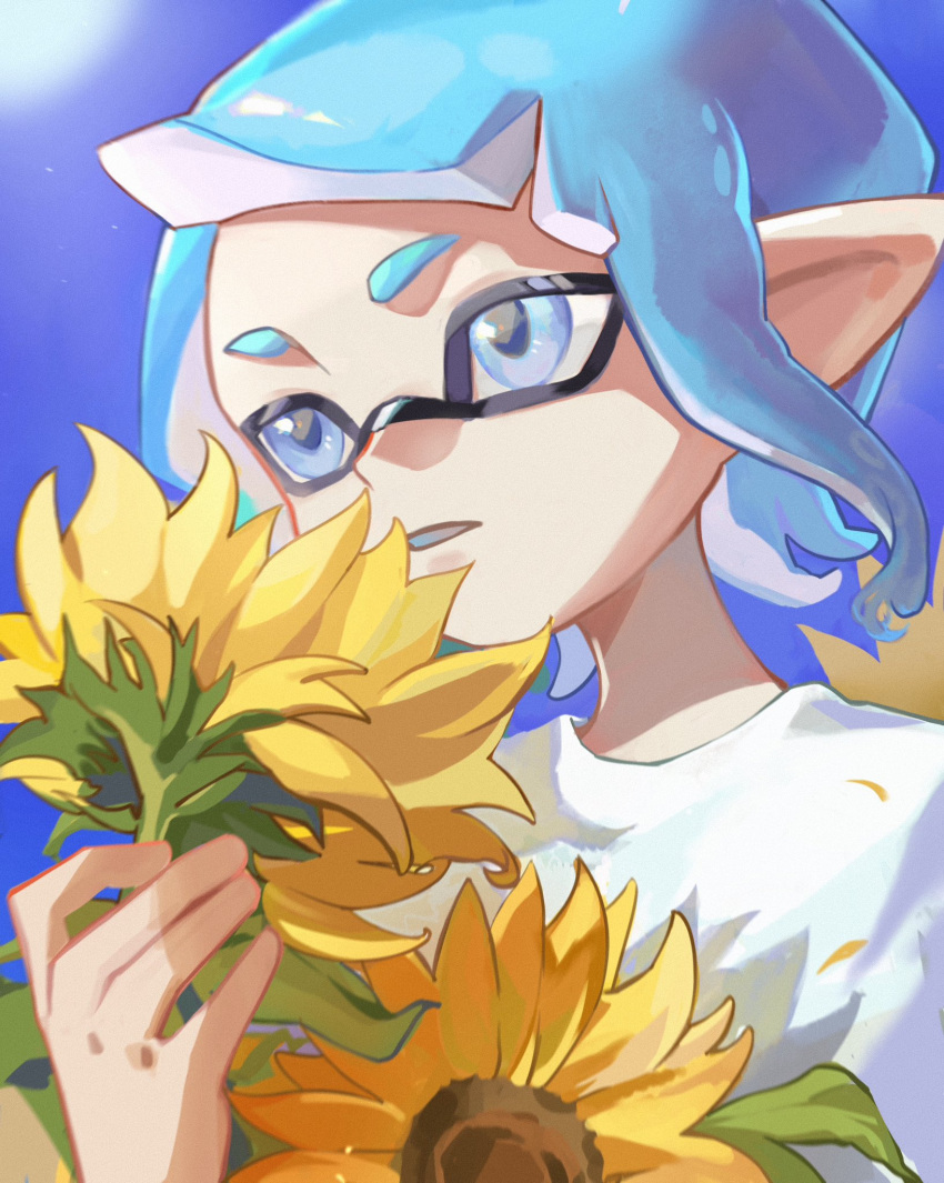 1girl, blue_eyes, blue_hair, feiguasang, flower, hand_up, highres, inkling