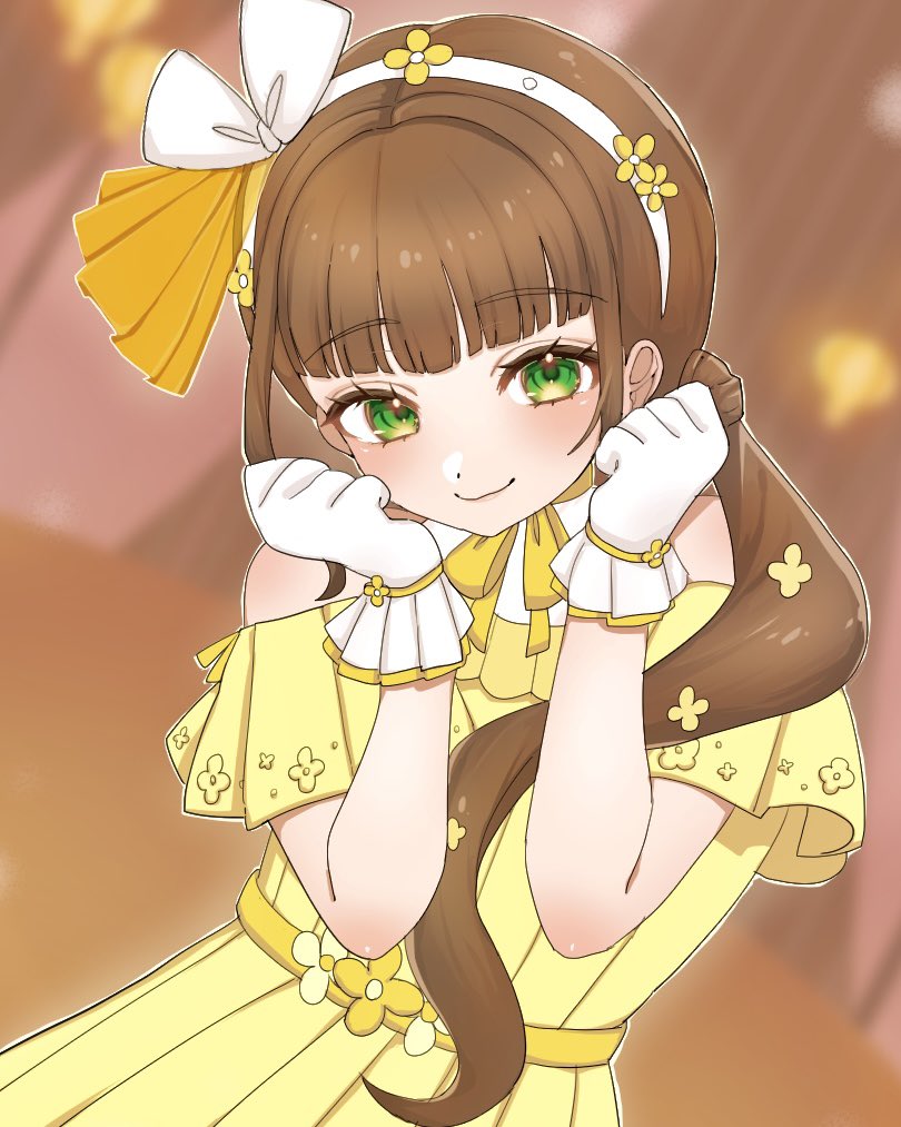 1girl, blurry, blurry_background, blush, bow_hairband, brown_hair, clenched_hands, closed_mouth, clothing_cutout, commentary, dress, egao_no_promise, flower, flower_hairband, frilled_dress, frilled_gloves, frills, gloves, green_eyes, hair_flower, hair_ornament, hairband, long_hair, looking_at_viewer, love_live!, love_live!_superstar!!, low_ponytail, low_side_ponytail, official_alternate_costume, ron_(slb_n1a), sakurakoji_kinako, short_sleeves, shoulder_cutout, sidelocks, smile, solo, upper_body, white_gloves, white_hairband, yellow_dress, yellow_flower