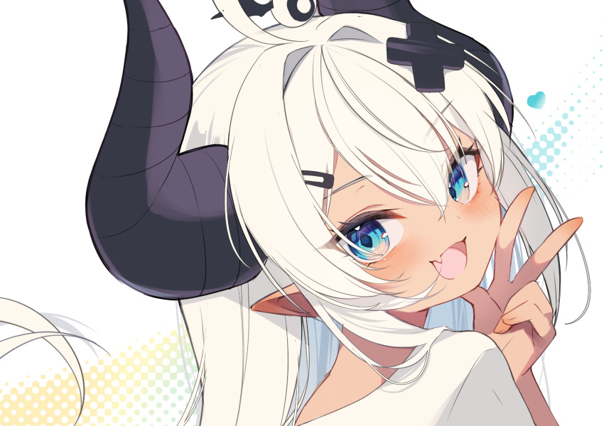 1girl, ahoge, asagawa_mikan, asagawa_mikan_(peachy_michi), blue_eyes, blush, fang, hair_ornament