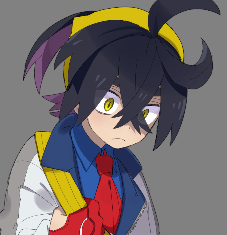 1boy, black_hair, blue_shirt, closed_mouth, collared_shirt, commentary_request, crossed_bangs, gloves, grey_background, hair_between_eyes, hairband, jacket, kieran_(pokemon), long_sleeves, male_focus, moruka_(karupattyo03), multicolored_hair, partially_fingerless_gloves, pokemon, pokemon_sv, purple_hair, red_gloves, shirt, simple_background, solo, upper_body, white_jacket, yellow_hairband