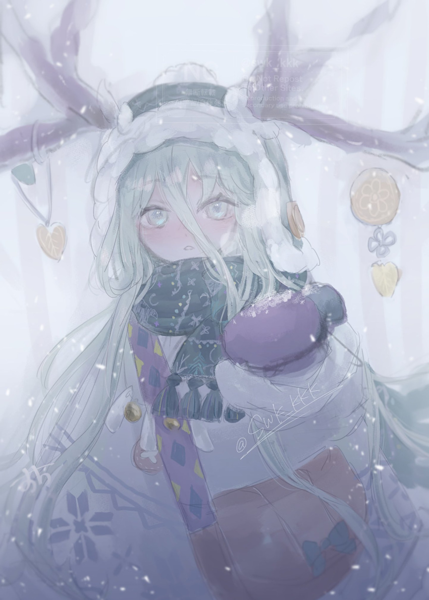 1girl, antler_ornament, antlers, antlers_through_headwear, aqua_eyes, aqua_hair, bag, beanie