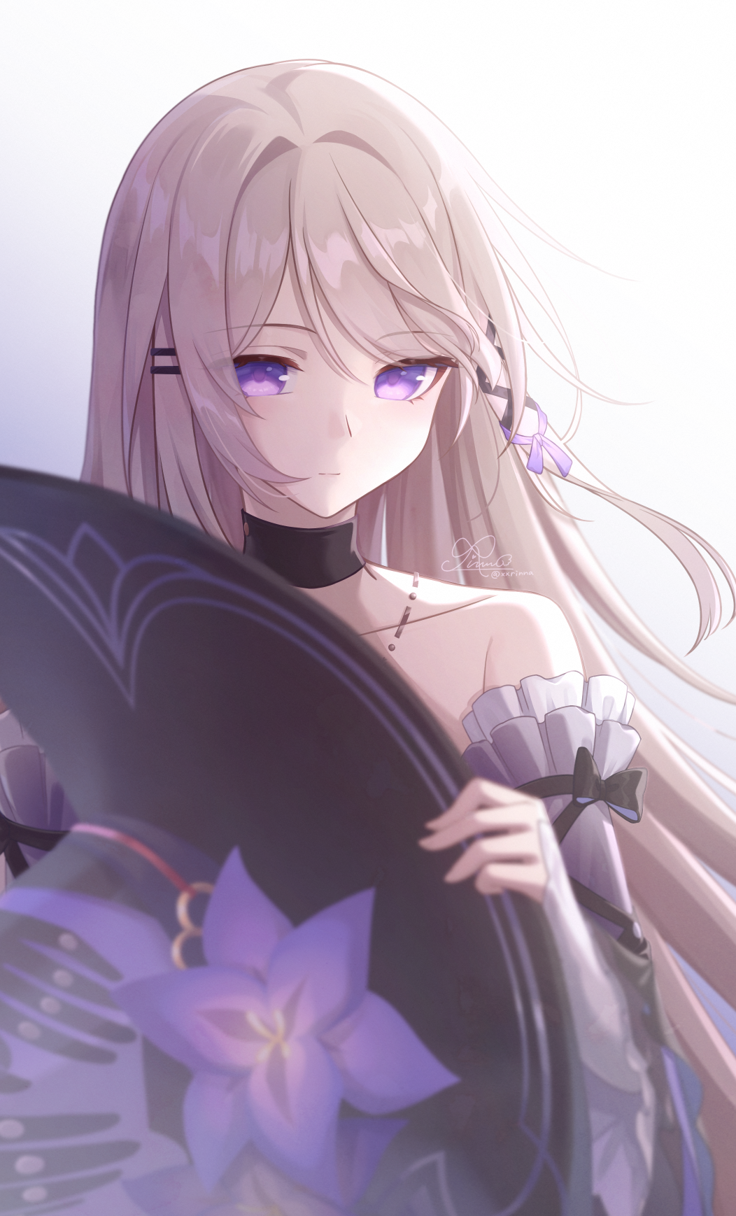 1girl, bare_shoulders, black_choker, black_hat, brown_hair, choker, closed_mouth, commentary_request