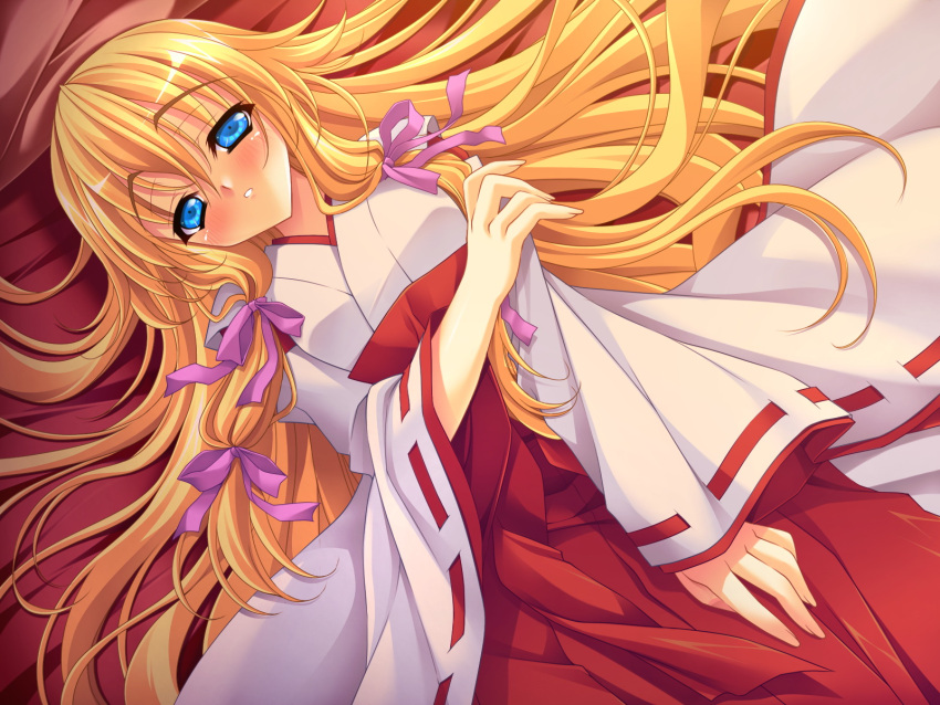 blonde_hair, blue_eyes, blush, game_cg, japanese_clothes, kurenai_no_tsuki, long_hair, miko