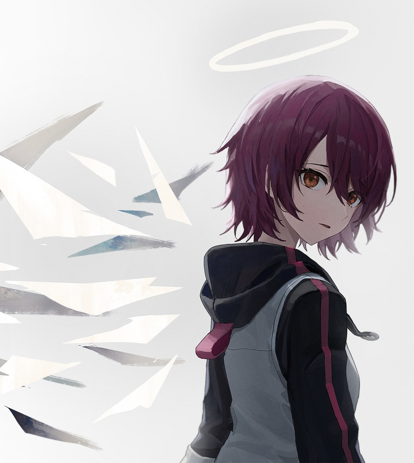 1girl, angel, arknights, detached_wings, exusiai_(arknights), grey_background, gun, hair_over_one_eye, halo, highres, jacket, kriss_vector, looking_at_viewer, nekoreito, open_mouth, parka, raglan_sleeves, red_eyes, redhead, short_hair, simple_background, solo, submachine_gun, traditional_halo, weapon, white_jacket, wings