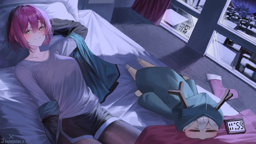 2girls, arm_up, black_hair, black_jacket, black_pantyhose, black_shorts, blue_hoodie, blue_jacket