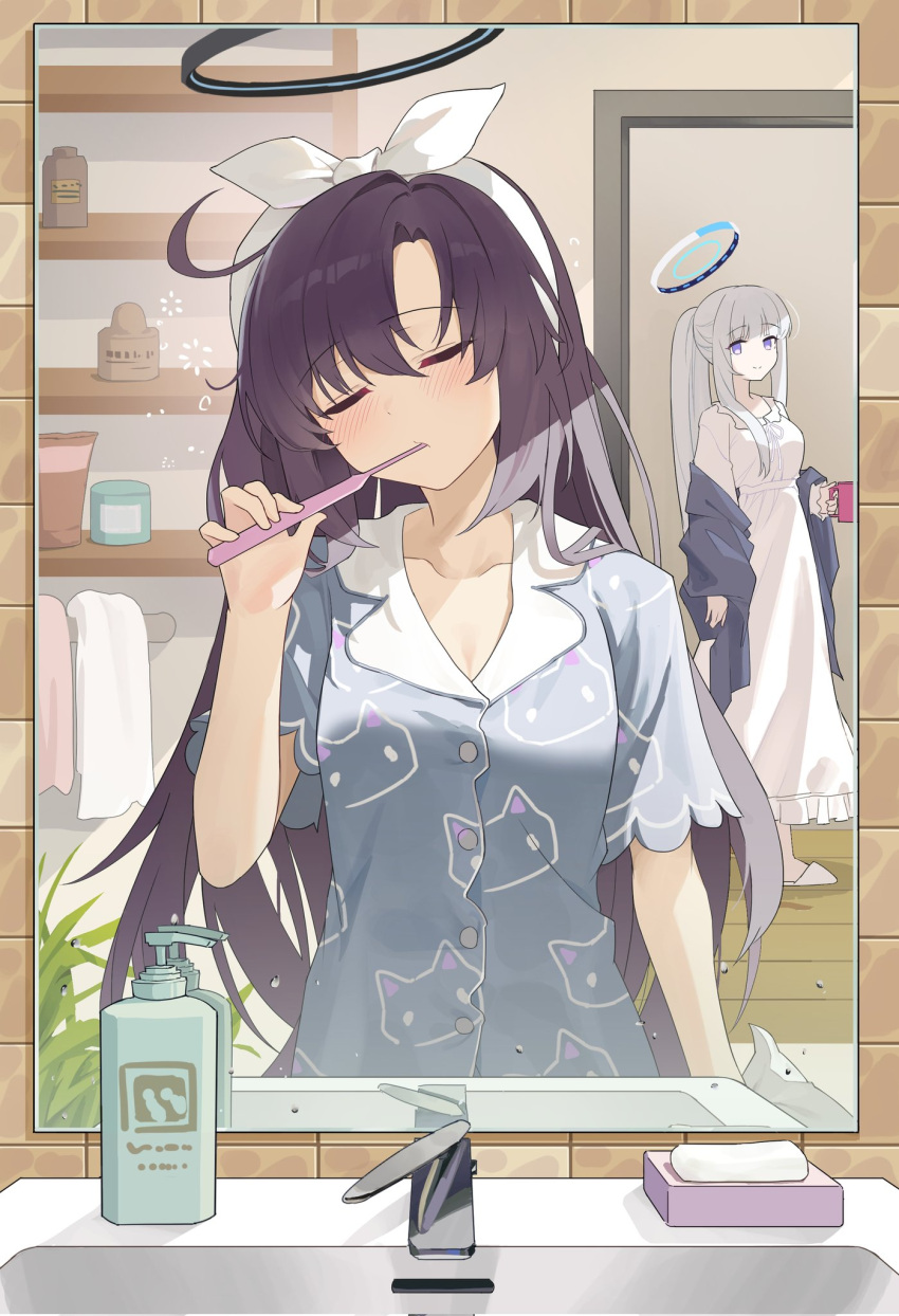 2girls, blue_archive, closed_eyes, halo, highres, men_zhong_mu, mirror, multiple_girls, noa_(blue_archive), noa_(pajamas)_(blue_archive), pajamas, purple_hair, white_hair, yuuka_(blue_archive), yuuka_(pajamas)_(blue_archive)