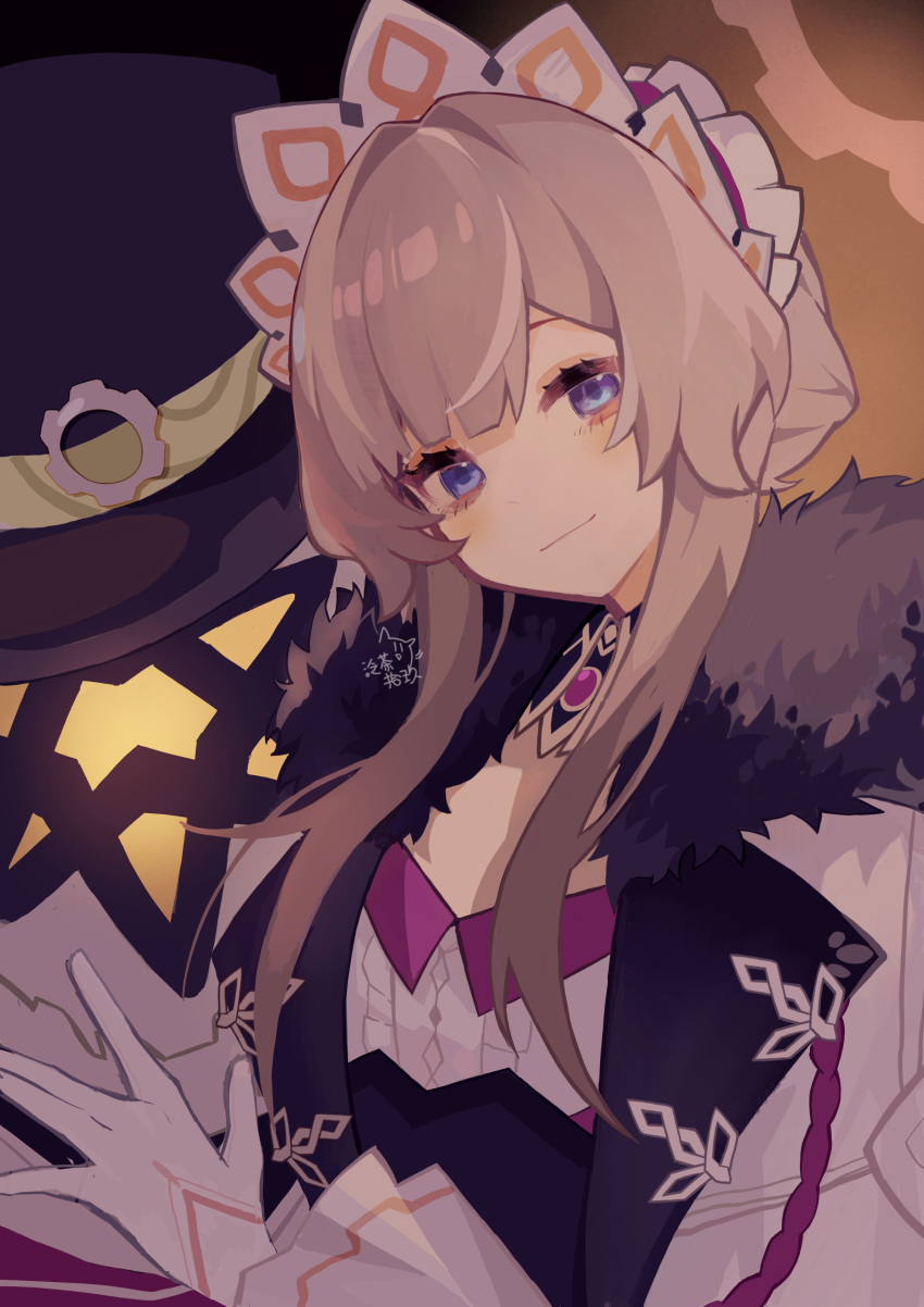 1girl, absurdres, artist_name, blonde_hair, blue_eyes, blunt_bangs, chinese_commentary, closed_mouth, coat, collared_coat, detached_collar, fatui_coat, fur-trimmed_coat, fur_trim, genshin_impact, gloves, grey_coat, hand_up, hat, head_tilt, headdress, highres, leaning_on_object, leaning_to_the_side, light_smile, long_sleeves, looking_at_viewer, meng931836, non-humanoid_robot, robot, sandrone_(genshin_impact), shade, short_hair, solo, upper_body, white_gloves