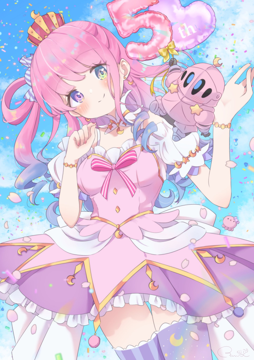 back_bow, balloon, blue_hair, blush, bow, bracelet, candy_hair_ornament, clouds