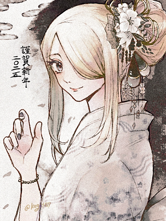 1girl, alternate_hairstyle, black_eyes, black_nails, blonde_hair, closed_mouth, cynthia_(pokemon), flower, hair_bun, hair_flower, hair_ornament, hair_over_one_eye, japanese_clothes, kagi0487_(weiss_9610), kimono, looking_at_viewer, pokemon, pokemon_dppt, smile, solo, translation_request, upper_body
