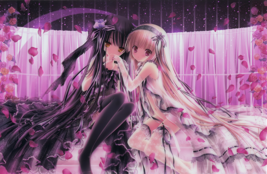 bare_shoulders, black_hair, black_legwear, black_thighhighs, blonde_hair, blush, bottomless, bridal_gauntlets