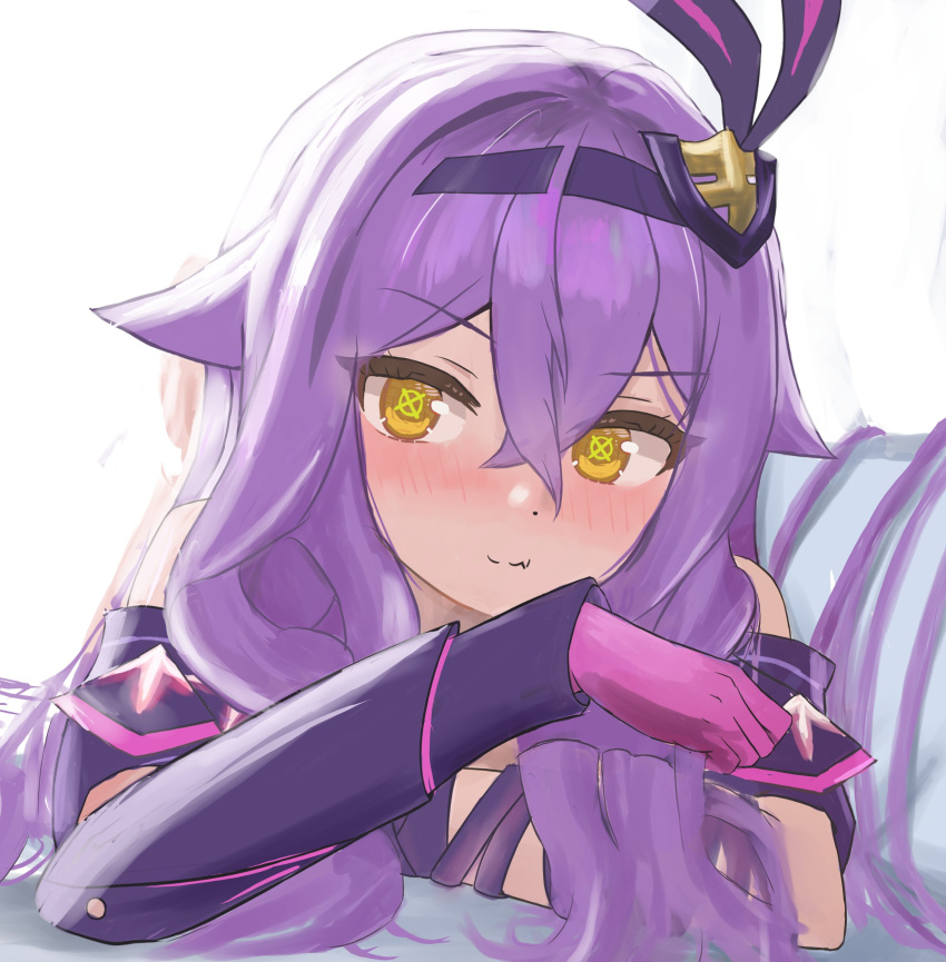 1girl, absurdres, blush, brown_eyes, closed_mouth, commentary_request, couch, fang