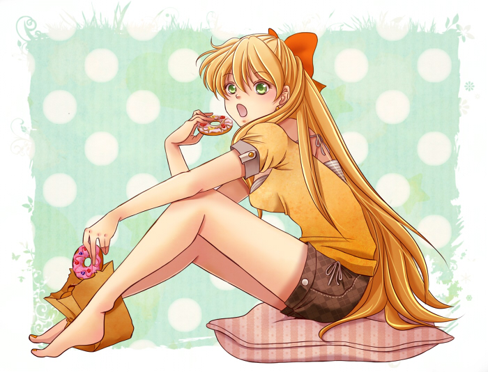 aino_minako, ankusamochi, bag, barefoot, bishoujo_senshi_sailor_moon, blonde_hair, bow, doughnut, eating, green_eyes, hair_bow, legs, long_hair, open_mouth, paper_bag, pillow, short_sleeves, shorts, sitting, solo