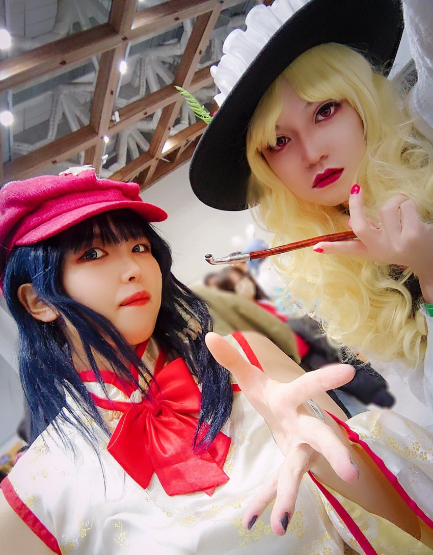 2girls, bare_shoulders, black_hat, black_vest, blonde_hair, blue_eyes, blue_hair, bow