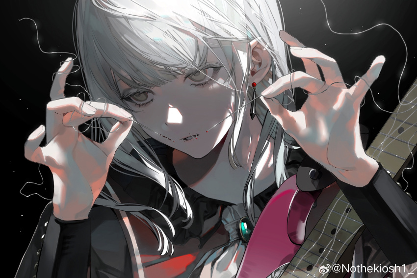 1girl, absurdres, bang_dream!, bang_dream!_it's_mygo!!!!!, black_background, broken_string, brown_eyes, chinese_commentary