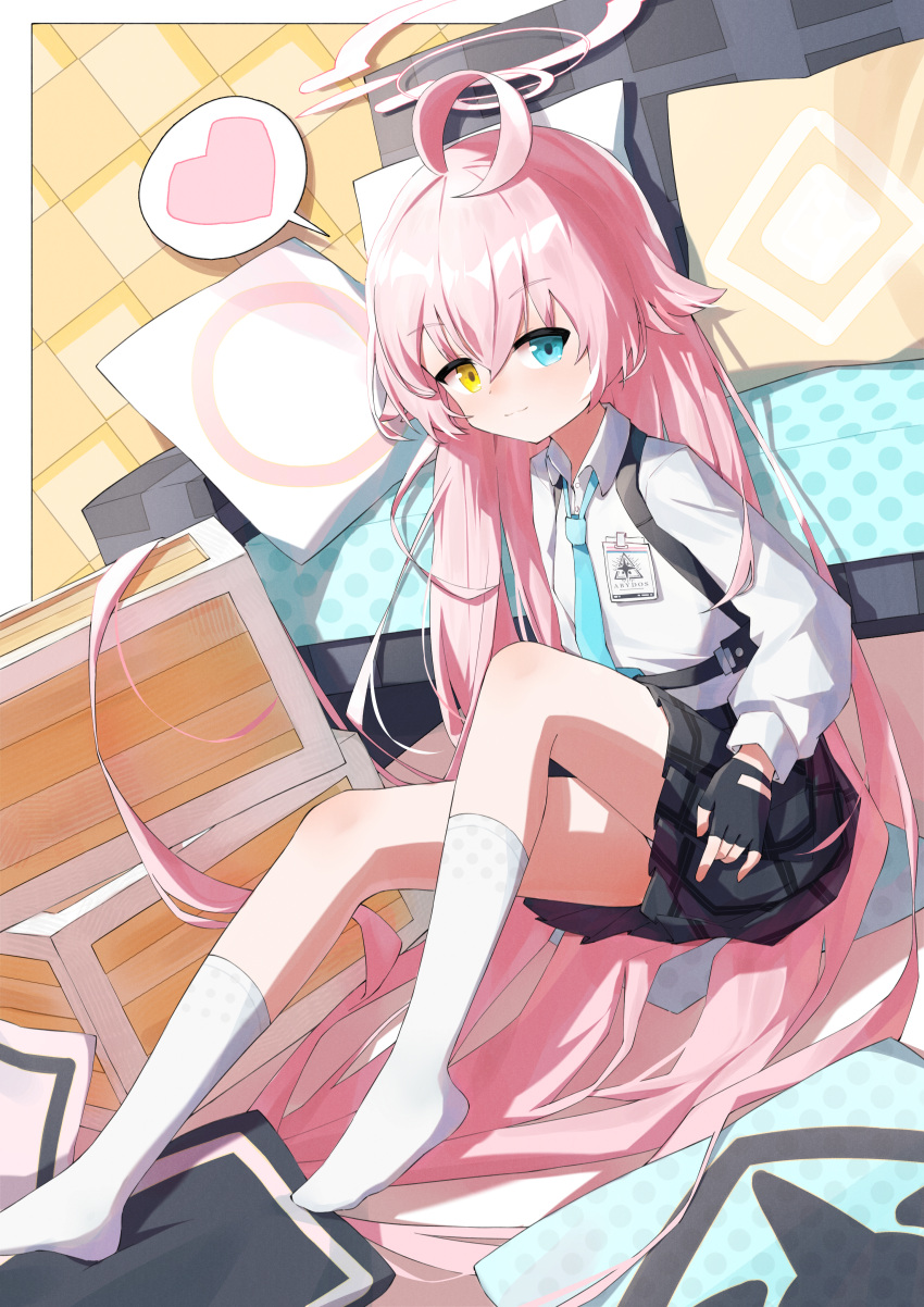 1girl, :3, absurdres, ahoge, anleewind, black_gloves, blue_archive, blue_eyes