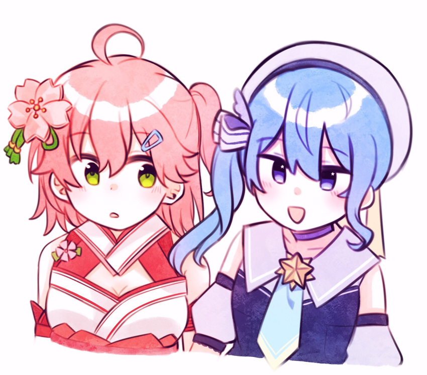 2girls, ahoge, blue_eyes, blue_hair, green_eyes, hair_ornament, hairclip, highres