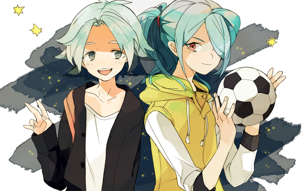 ball, blue_eyes, blue_hair, casual, fubuki_shirou, hair_over_one_eye, inazuma_eleven, inazuma_eleven_(series)