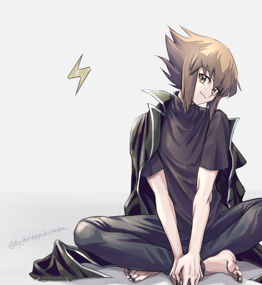1boy, alternate_costume, black_coat, black_pants, black_shirt, brown_eyes, brown_hair, coat, coat_on_shoulders, cosplay, grey_background, hyper40yakisoba, male_focus, manjoume_jun, manjoume_jun_(cosplay), pants, shirt, simple_background, sitting, solo, yu-gi-oh!, yu-gi-oh!_gx, yuki_judai