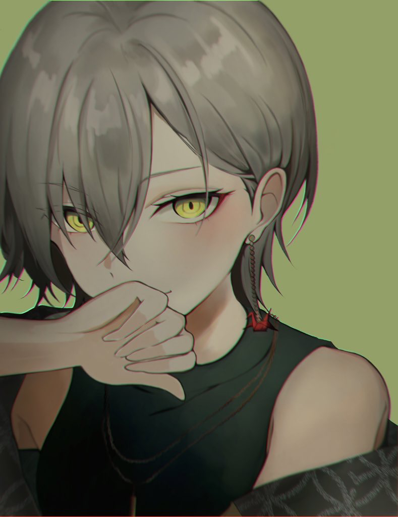 1girl, arm_up, armpit_crease, bare_shoulders, black_shirt, closed_mouth, commentary_request, covering_own_mouth