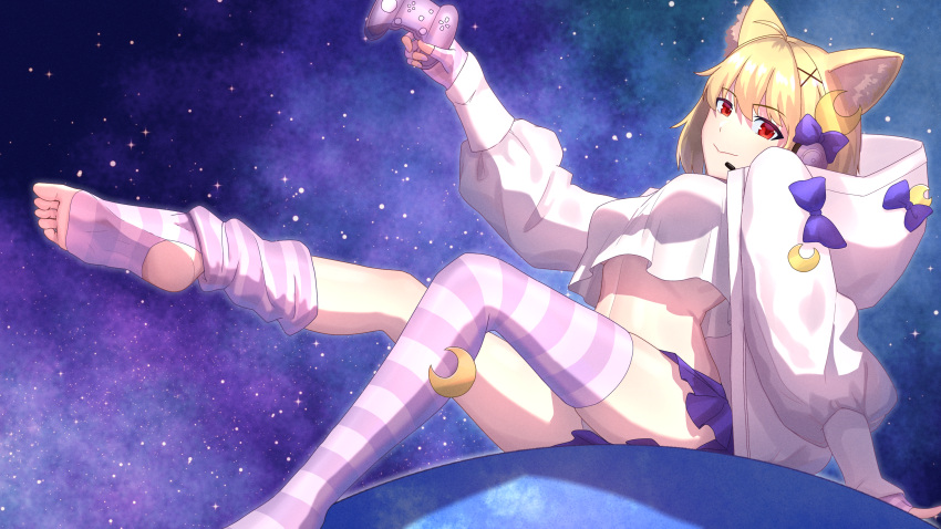 1girl, ahoge, animal_ear_fluff, animal_ears, arcueid_brunestud, blue_bow, bow, breasts, cat_ears, cat_girl, controller, crescent, crescent_hair_ornament, crescent_pin, fate/grand_order, fate_(series), feet, game_controller, hair_bow, hair_ornament, headphones, highres, holding, holding_controller, holding_game_controller, hood, hoodie, large_breasts, leg_lift, looking_at_viewer, midriff, night, night_sky, noa0000, phantas-moon, phantas-moon_(second_ascension), pink_hoodie, pink_thighhighs, red_eyes, short_hair, sitting, sky, space_phantas-moon_another_christmas, star_(sky), starry_sky, thigh-highs, toes, tsukihime