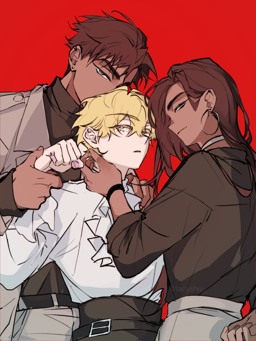 1girl, 2boys, alien_stage, alternate_costume, bisexual_male, black_shirt, blonde_hair, brown_hair