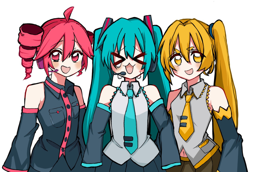 >_<, 3girls, ahoge, akita_neru, bare_shoulders, black_sleeves, blonde_hair, blue_eyes
