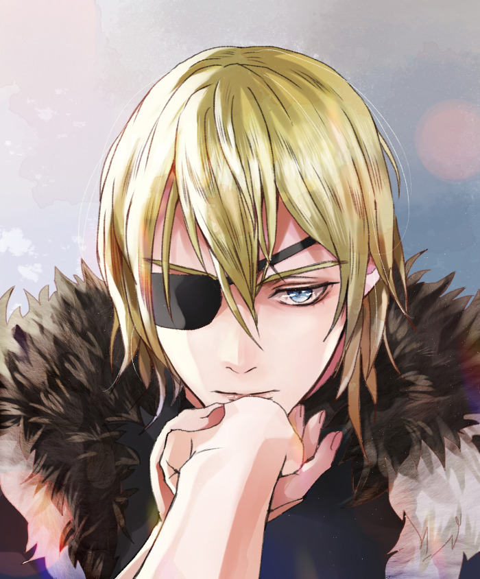 1boy, black_fur, blonde_hair, blue_eyes, closed_mouth, clouds, dimitri_alexandre_blaiddyd, dimitri_alexandre_blaiddyd_(post_timeskip)