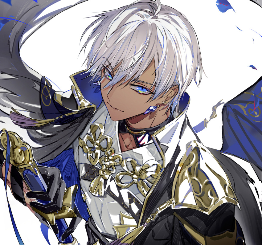 1boy, ahoge, armor, black_choker, black_jacket, blue_eyes, choker, dark_skin