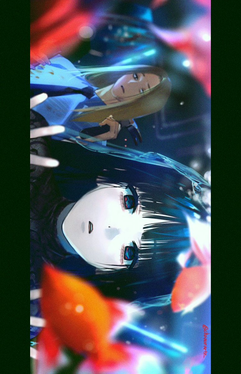 1boy, 1girl, aquarium, artist_name, black_dress, black_hair, black_necktie, blonde_hair, blue_shirt, blunt_bangs, blurry, blurry_foreground, cellphone, chanoo_artz, commentary_request, dress, eyeshadow, fish, goldfish, hammer, holding, holding_hammer, holding_phone, korean_commentary, long_hair, looking_at_animal, looking_at_another, makeup, necktie, open_mouth, osaragi_(sakamoto_days), pale_skin, phone, sakamoto_days, shirt, shishiba_(sakamoto_days), slit_pupils, smartphone, teeth, underwater, upper_body, upper_teeth_only