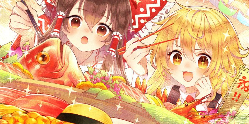 +_+, 2girls, :3, :d, :o, black_vest, blonde_hair, bow