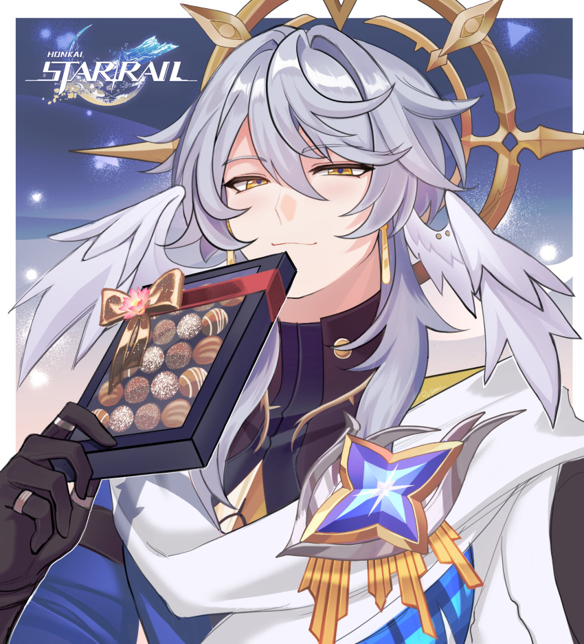 1boy, absurdres, albedo_(xieow), black_gloves, black_shirt, border, box, box_of_chocolates, closed_mouth, feathered_wings, food, gift, gift_box, gloves, hair_between_eyes, halo, head_wings, highres, holding, holding_gift, honkai:_star_rail, honkai_(series), jewelry, long_hair, long_sleeves, looking_at_viewer, male_focus, ring, scarf, shirt, simple_background, smile, solo, sunday_(honkai:_star_rail), upper_body, white_border, white_day, white_scarf, wings, yellow_eyes