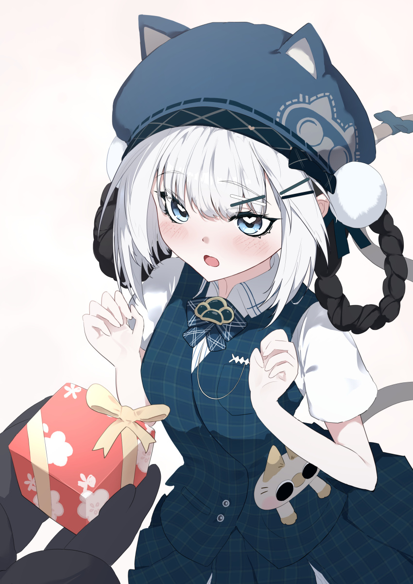 1girl, absurdres, animal_ear_headwear, animal_ears, animal_print, bambinata:_vitrum_(catwalk)_(pgr), bambinata_(pgr), beret