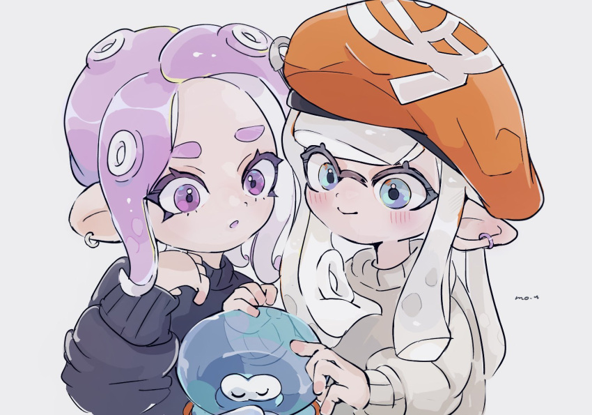 2girls, beret, black_sweater, blue_eyes, closed_mouth, commentary, earrings, eyelashes, grey_sweater, hat, hoop_earrings, inkling, inkling_girl, inkling_player_character, jellyfish_(splatoon), jewelry, long_hair, moyu_u0, multiple_girls, octoling, octoling_girl, octoling_player_character, orange_hat, pointy_ears, purple_hair, simple_background, smile, splatoon_(series), splatoon_3, standing, sweater, symbol-only_commentary, tentacle_hair, thick_eyebrows, violet_eyes, white_background, white_hair